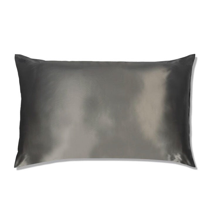Silk Pillowcase – Double-Sided Comfort & Hair-Friendly Sleep